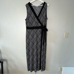 Meri Skye Black and White Tank Maxi Dress 2X
